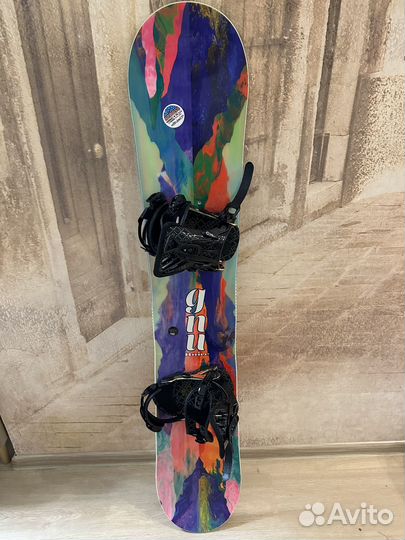 Сноуборд с креплениями