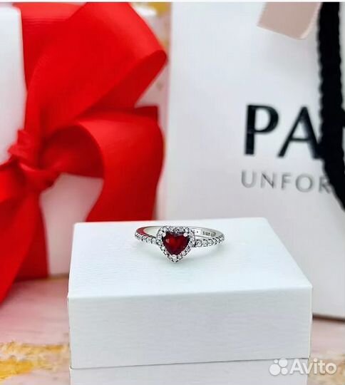Оригинальное кольцо Pandora серебро 925 проба