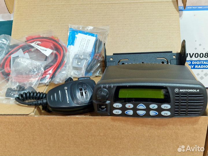 Новая Motorola GM360 Satcom 240-320мгц