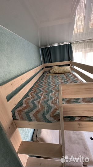 Кровать двухъярусная масив сосны