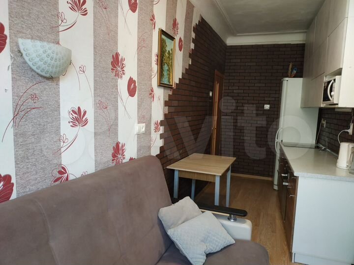 Комната 9,8 м² в > 9-к., 4/5 эт.