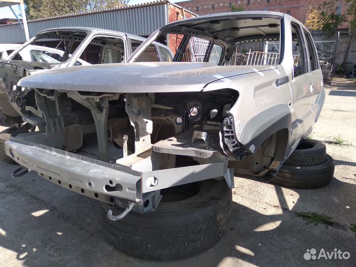 Нива трэвел кузов