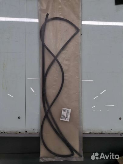 Молдинг лобового стекла lancer 10 с2007-2016г