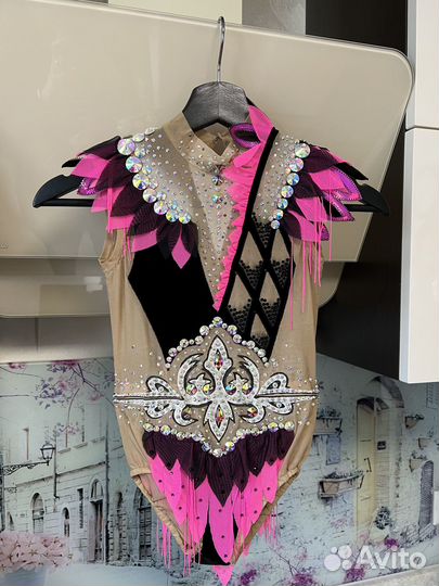 Купальник гимнастический для выступлений