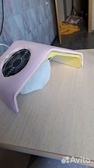 Пылесос для маникюра б/у