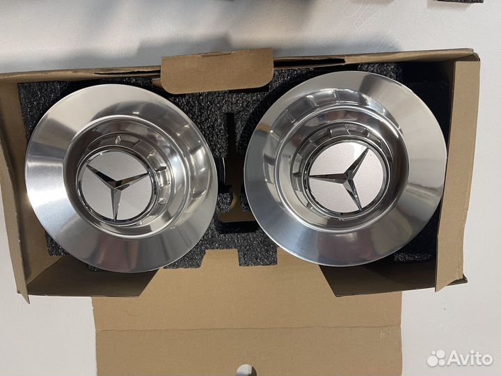 Колпаки (заглушка)на Mercedes Benz