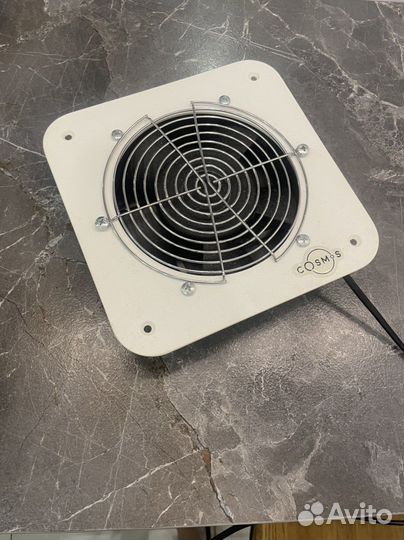 Встраиваемый пылесос для маникюра