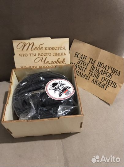 Мужской кожаный ремень черный