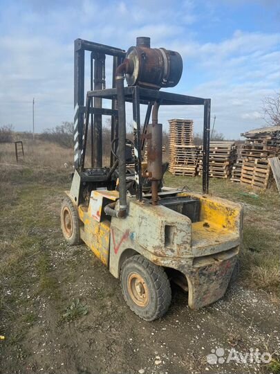 Вилочный погрузчик Kumpan CPCD35T3, 2002