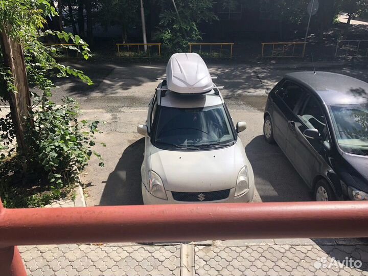 Автобокс багажник на крышу Suzuki Swift