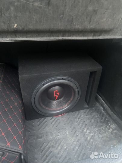Сабвуфер Урал молния 12 с коробом