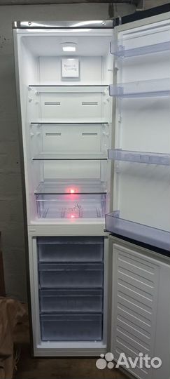 Холодильник beko Neo frost