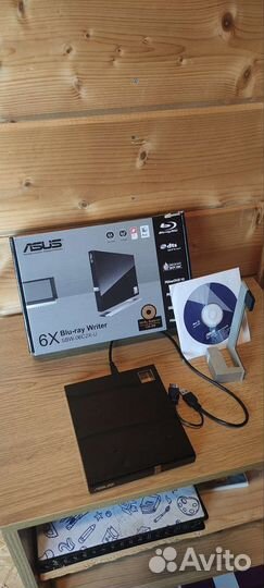 Blu ray привод Asus