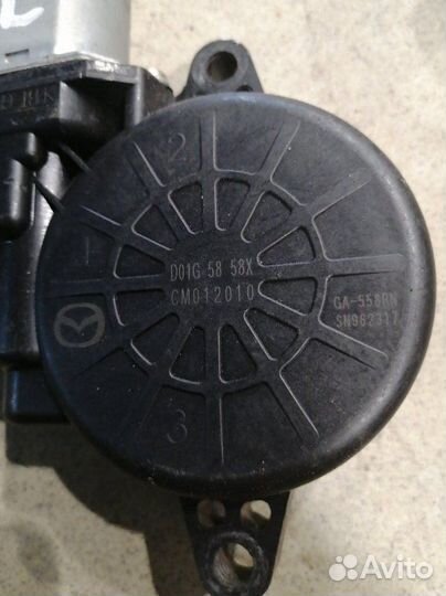 Мотор стеклоподъемника передний правый Mazda 3 BL