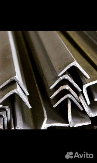 Уголок металлический 32х32х 3 мм