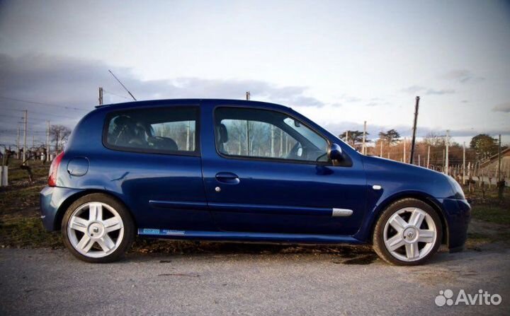 Колпачки на литые диски Renault Clio RS 172