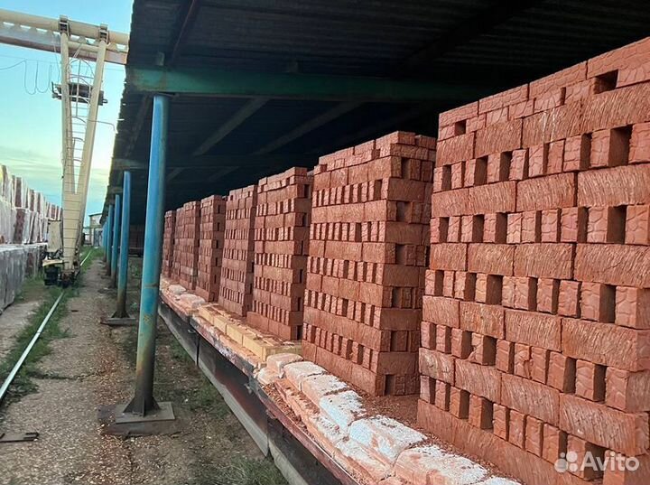 Полнотелый кирпич