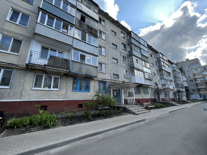 2-к. квартира, 43,7 м², 1/5 эт.
