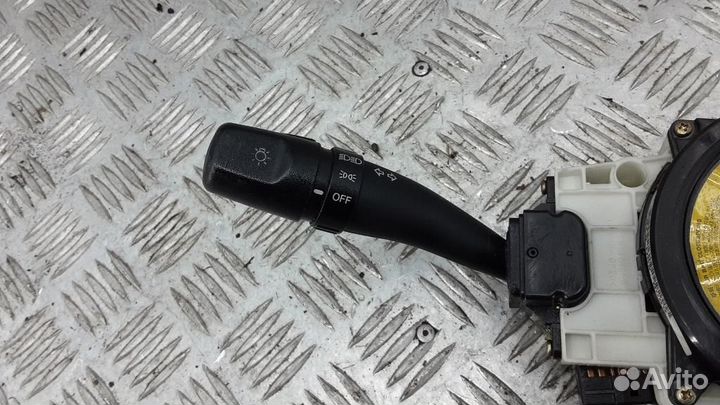 Переключатель поворотов подрулевой Kia Cerato