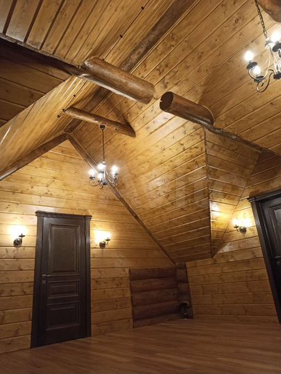 Дом 220 м² на участке 10 сот.