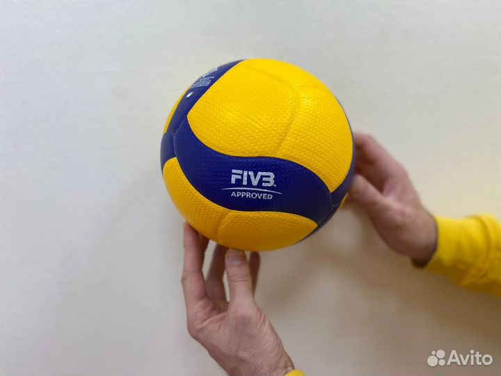 Волейбольный мяч Mikasa оригинал V200W