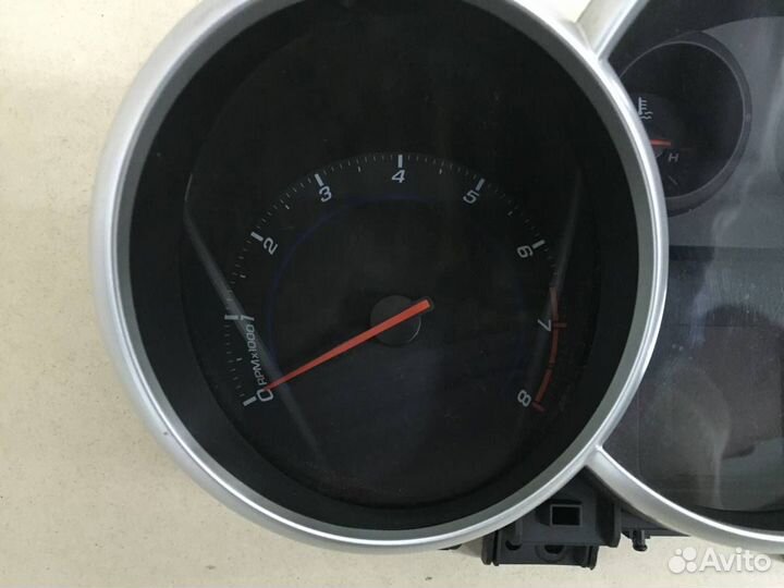 Панель приборов Chevrolet Cruze J300 2009-2016