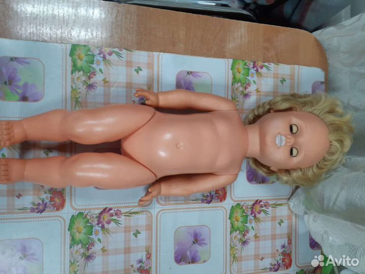 Кукла большая