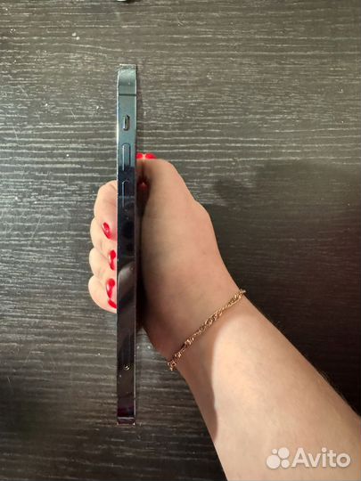 iPhone 15 Pro, 128 ГБ