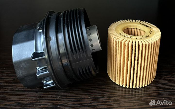 Крышка масляного фильтра Toyota Corolla и фильтр