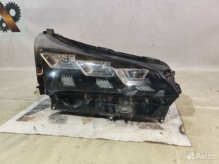 Фара Правая Lexus NX 14- Full LED 10327