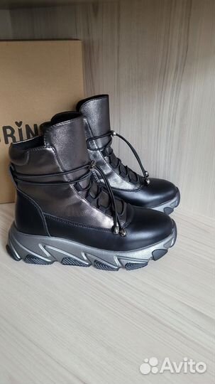 Ботинки для девочки 33