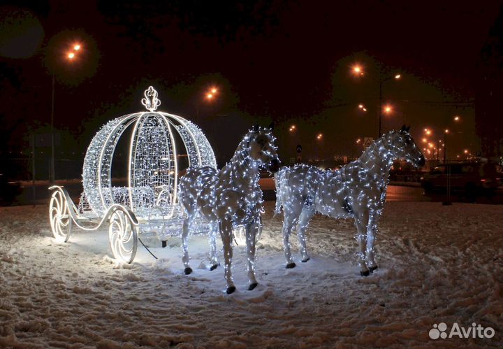 Светодиодные фигуры кареты и лошадей