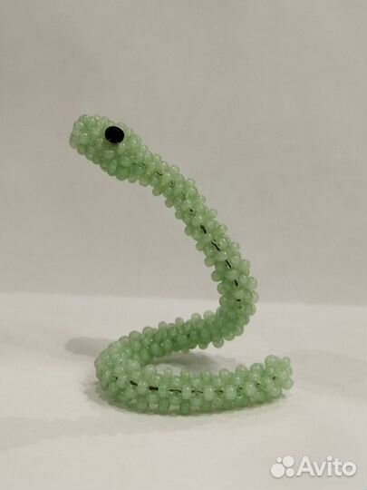 Змея из бисера амигуруми