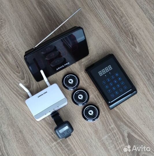 Кнопка вызова официанта комплект с часами и табло