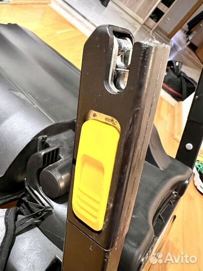 Детское автокресло Recaro monza nova