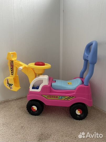 Машинка-каталка