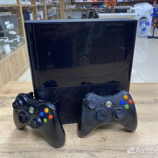 Microsoft Xbox 360 E 250 гб