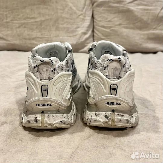 Balenciaga Runner Graffiti