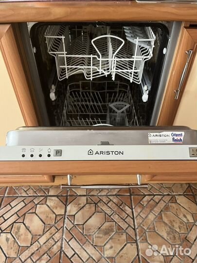 Посудомоечная машина Ariston 45