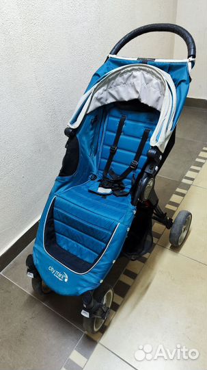 Прогулочная коляска б/у Baby jogger city mini
