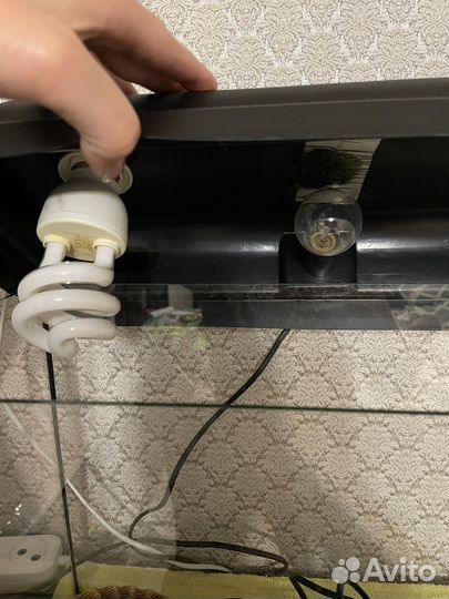 Аквариум 30л и комплектующее читайте описание