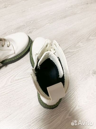 Ботинки для девочки