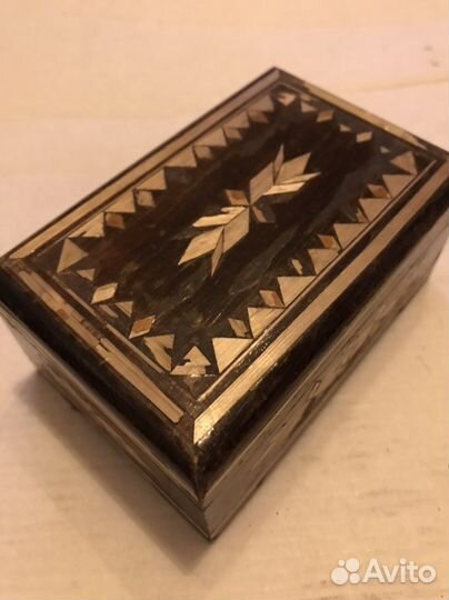 Шкатулка деревянная