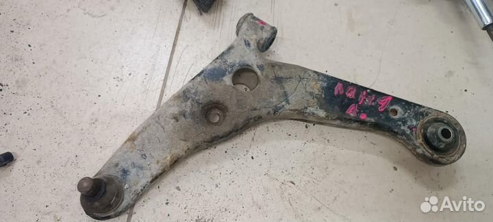 Рычаг передний левый нижний Mitsubishi Lancer 9