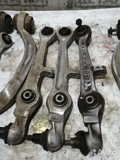 Рычаг передний Volkswagen Passat B5