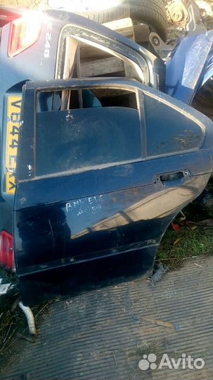 Дверь задняя левая на BMW 3 1998 г