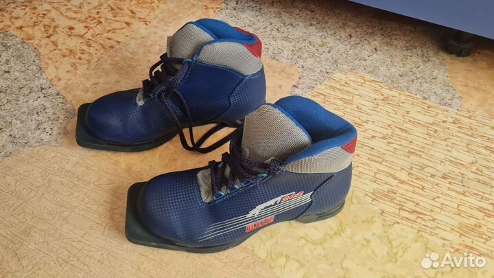 Лыжные ботинки коньковые 38