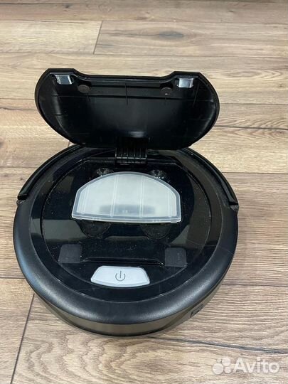 Робот пылесос