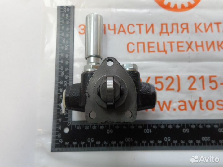 Насос ручной подкачки топлива Shanghai D9-220 C612