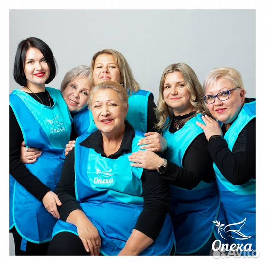 Услуги сиделки для пожилого с деменцией